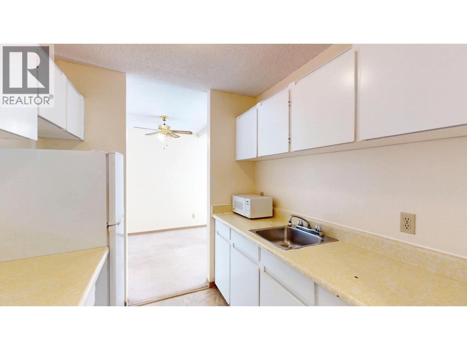 1804 Alpine Drive Unit# 210, Elkford