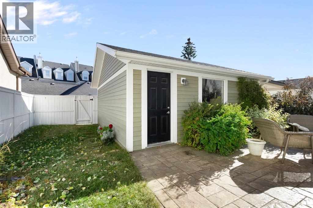 Single Family House for Sale in  Henwood Street SW Garrison Green Calgary 
