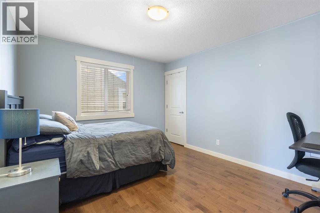 Single Family House for Sale in  Henwood Street SW Garrison Green Calgary 