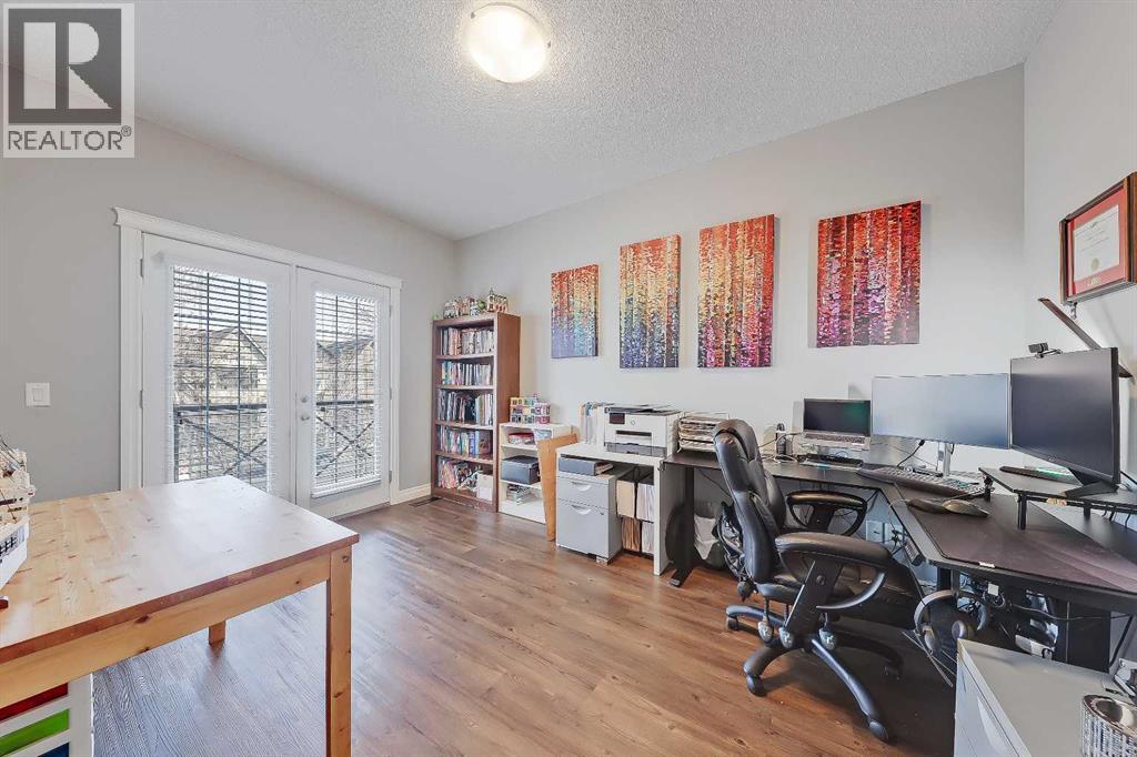 Single Family House for Sale in  Peacekeepers Way SW Garrison Green Calgary 