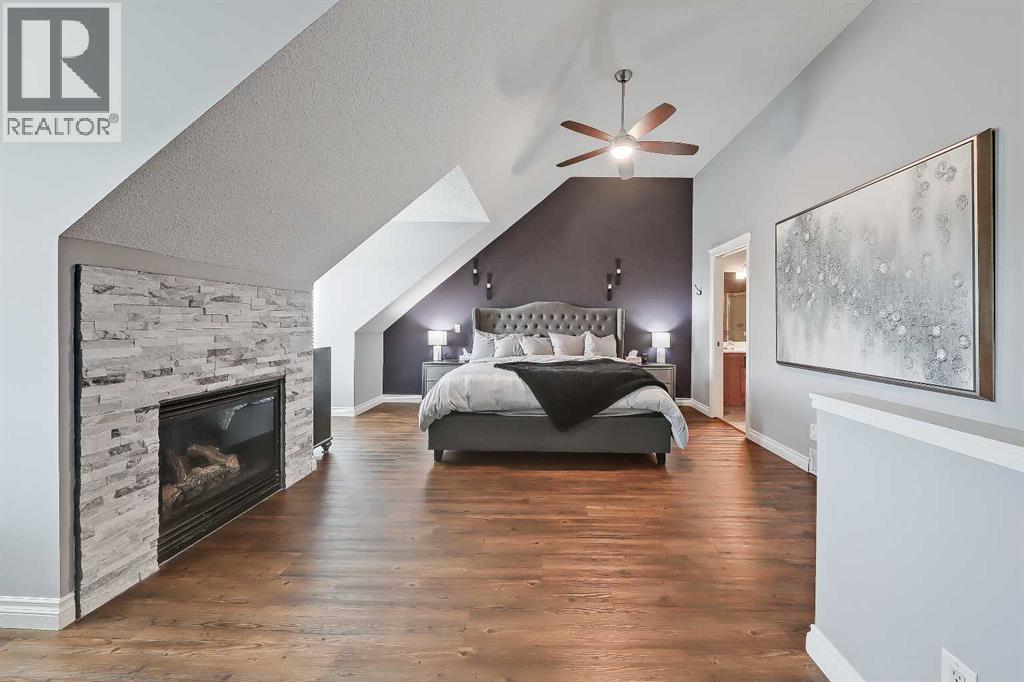 Single Family House for Sale in  Peacekeepers Way SW Garrison Green Calgary 