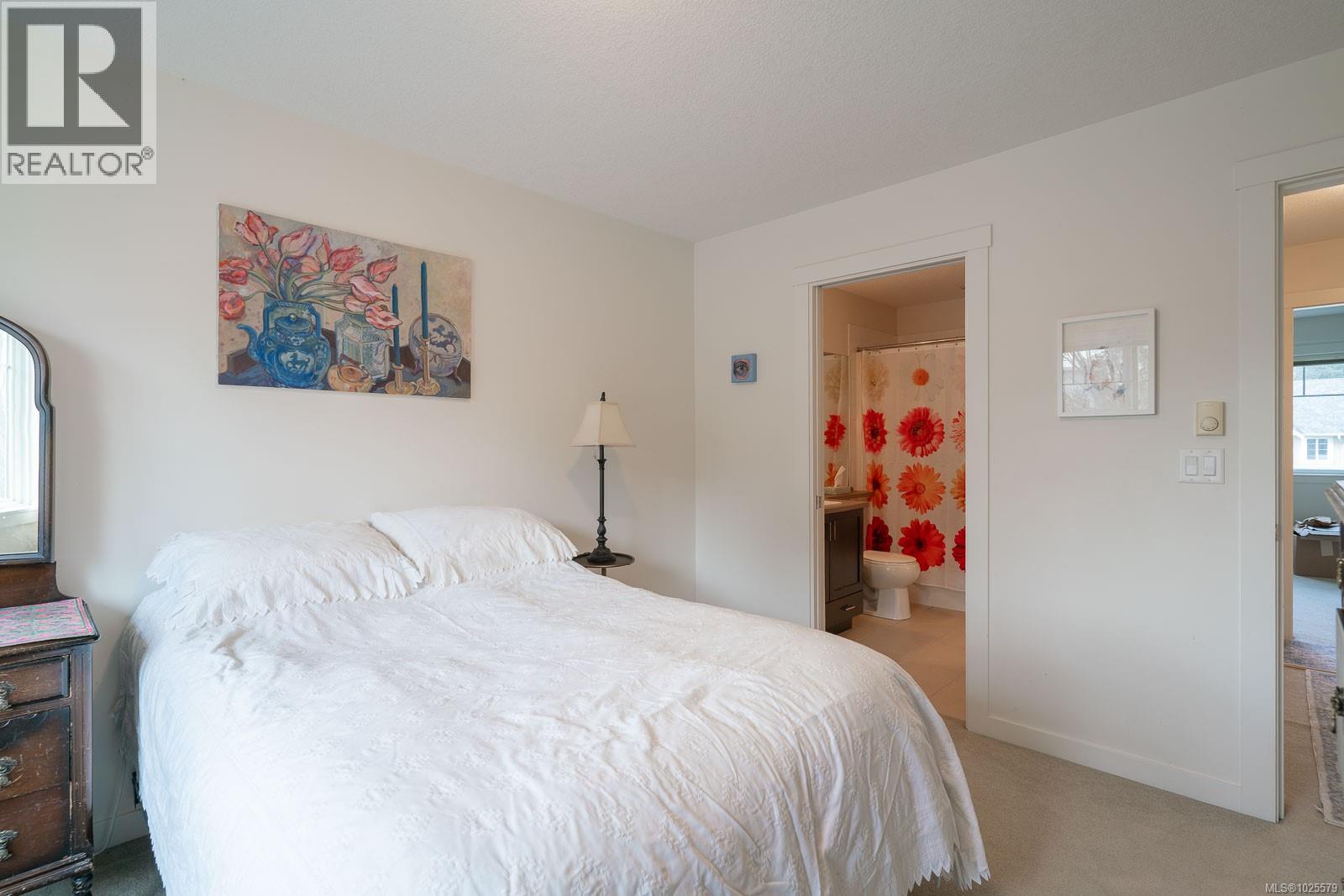 602 1675 Crescent View Dr, Nanaimo