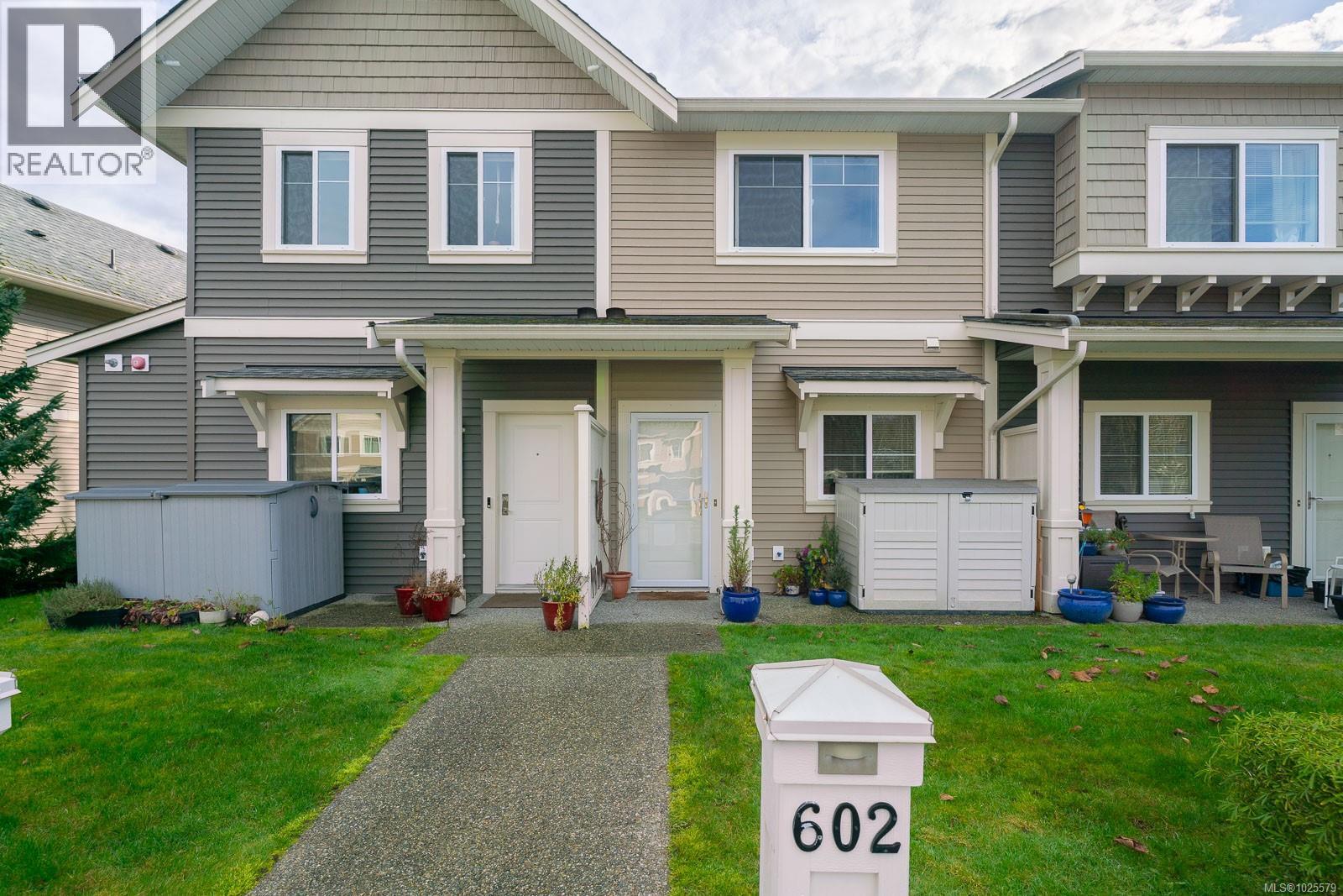 602 1675 Crescent View Dr, Nanaimo