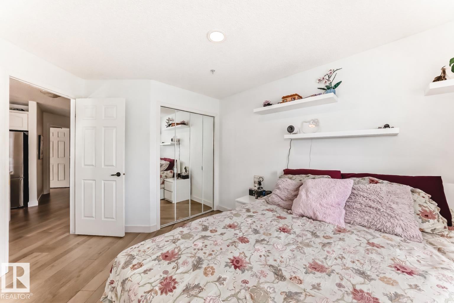 #205 10933 124 ST NW, Edmonton