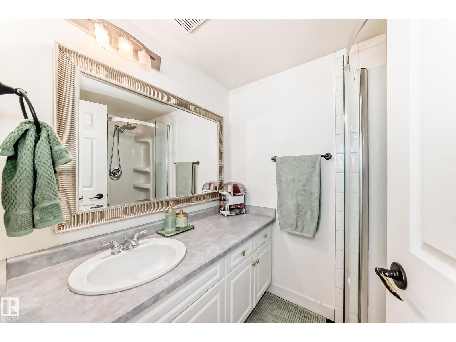 #205 10933 124 ST NW, Edmonton