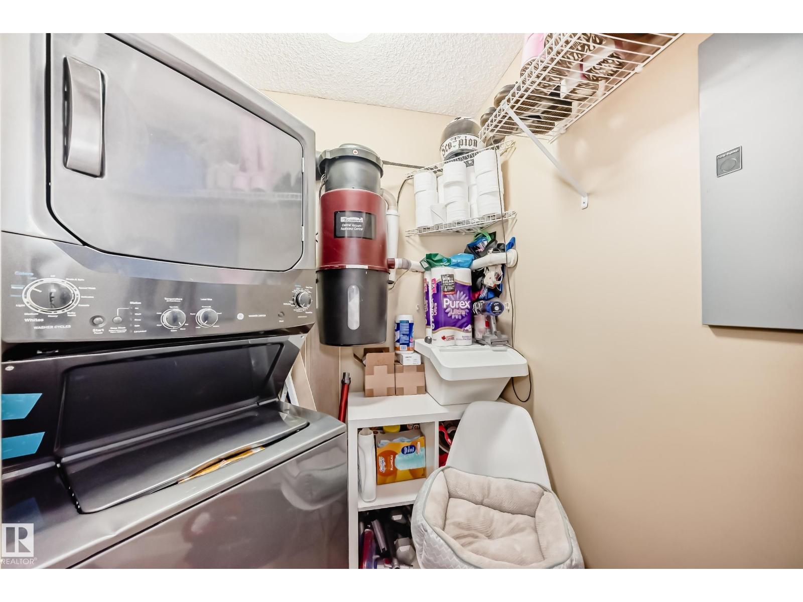 #205 10933 124 ST NW, Edmonton