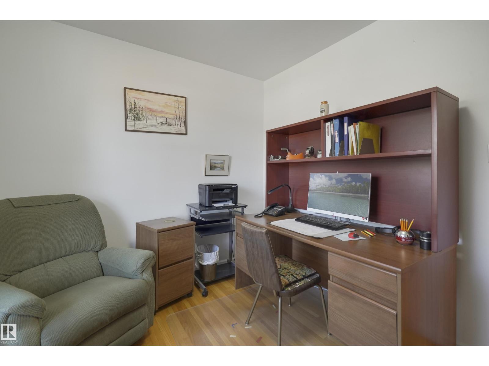 9723 75A ST NW, Edmonton