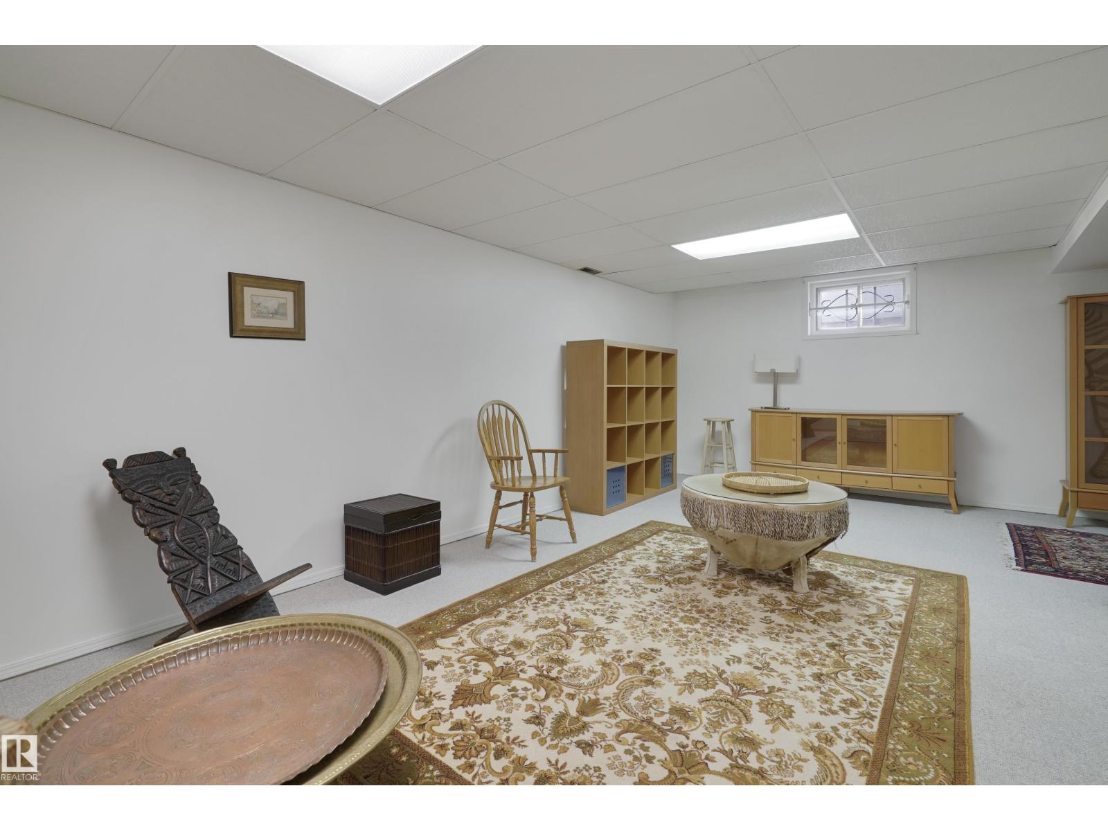 9723 75A ST NW, Edmonton