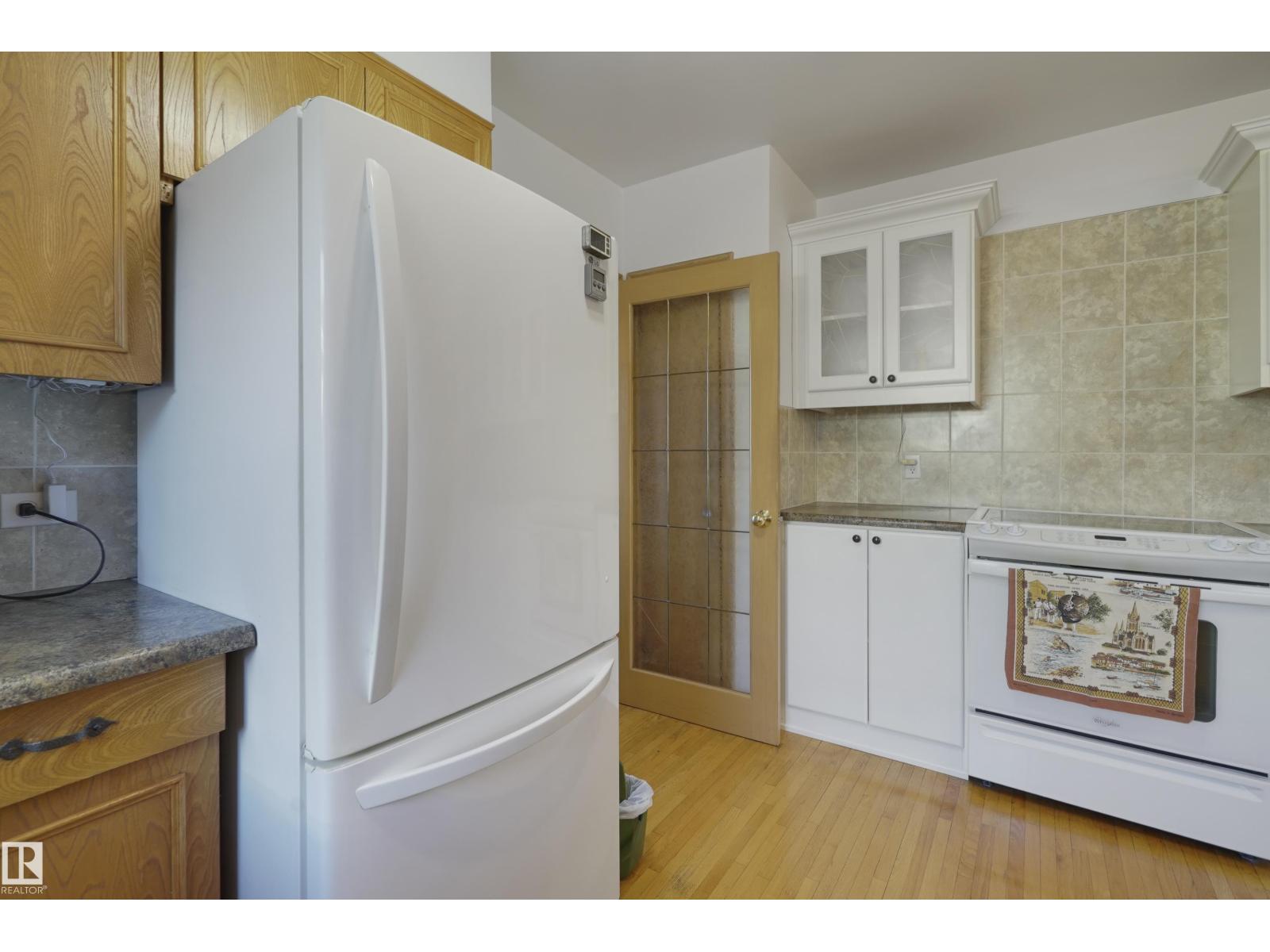 9723 75A ST NW, Edmonton