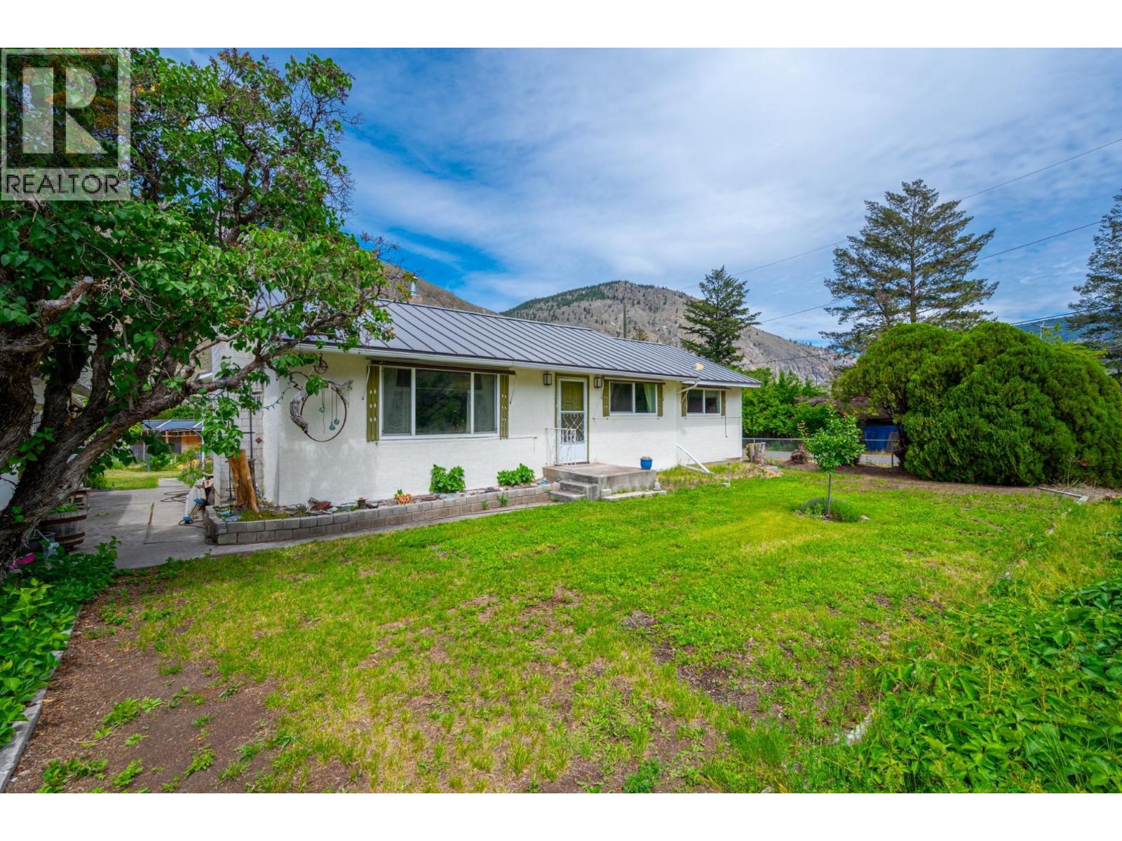 3669 STATION Street - 29