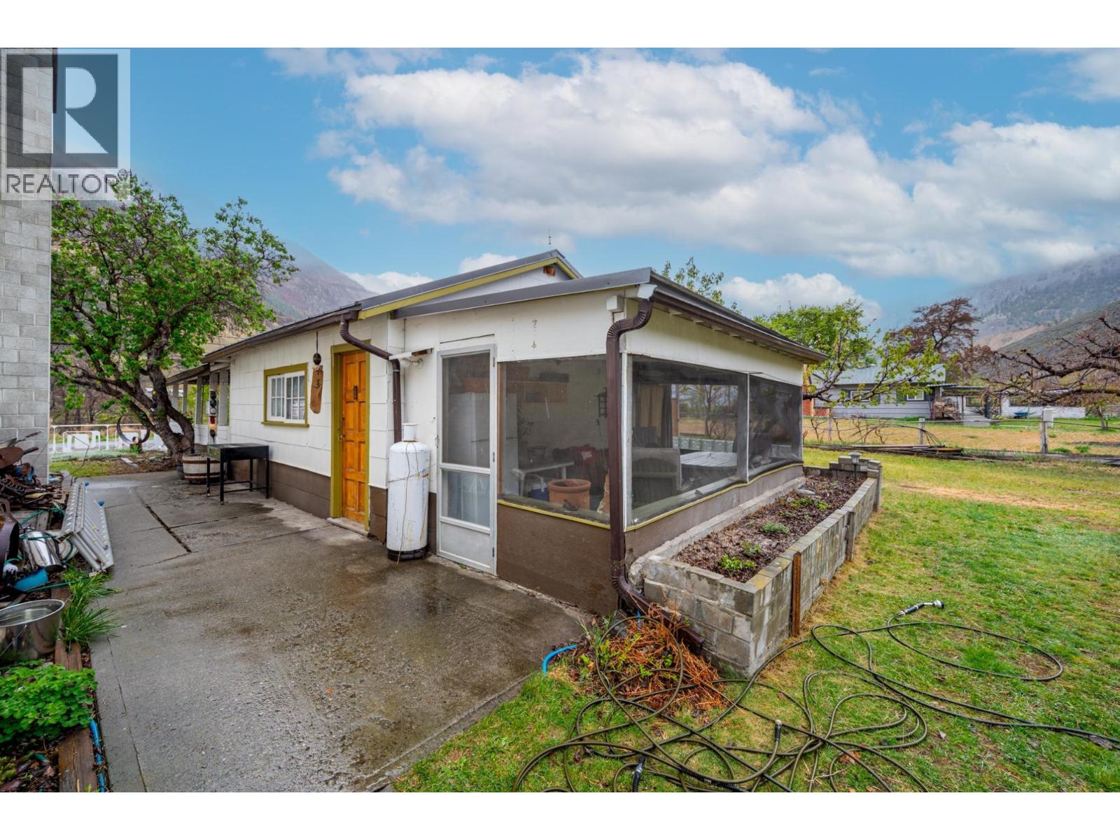 3669 STATION Street, Ashcroft