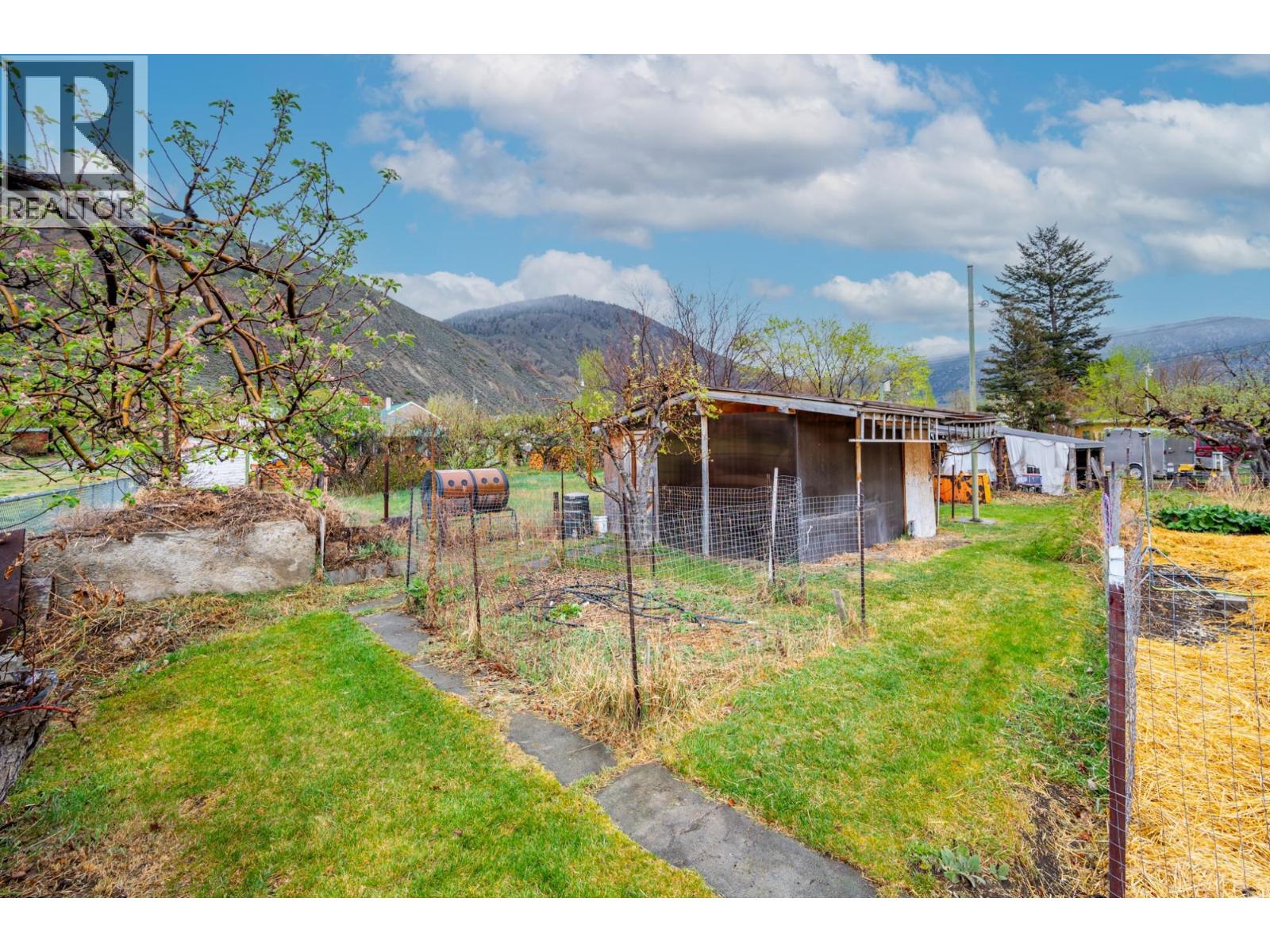 3669 STATION Street, Ashcroft