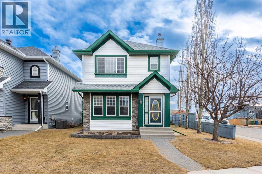 Single Family House for Sale in  Covewood Park NE Coventry Hills Calgary 