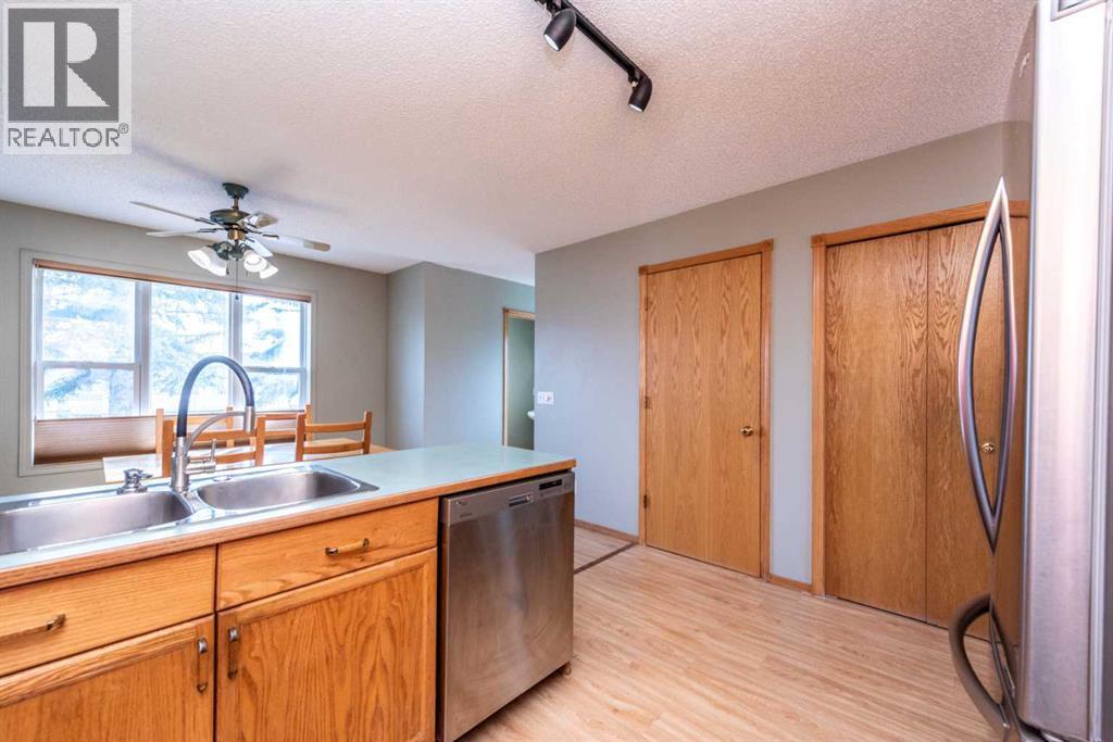 Single Family House for Sale in  Covewood Park NE Coventry Hills Calgary 