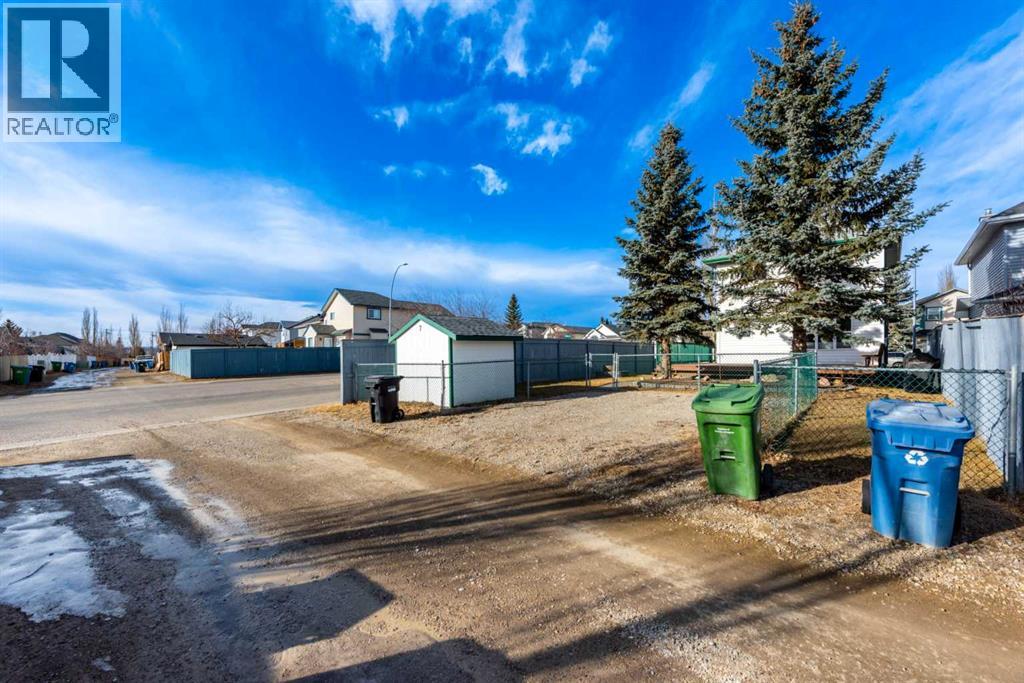 Single Family House for Sale in  Covewood Park NE Coventry Hills Calgary 