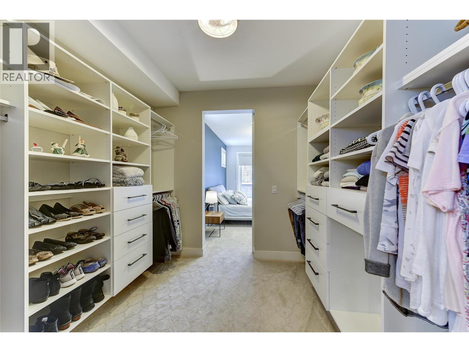  773 Barnaby Road, Kelowna