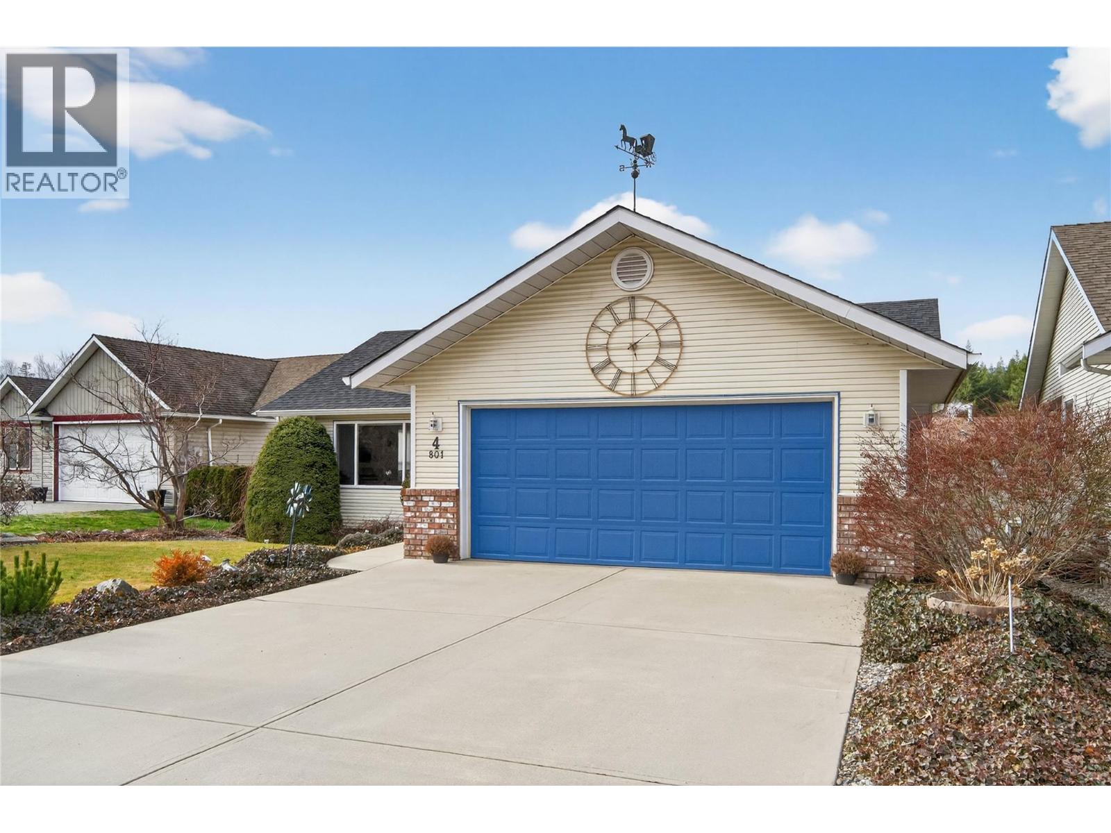 4 801 20th Street Northeast, Salmon Arm