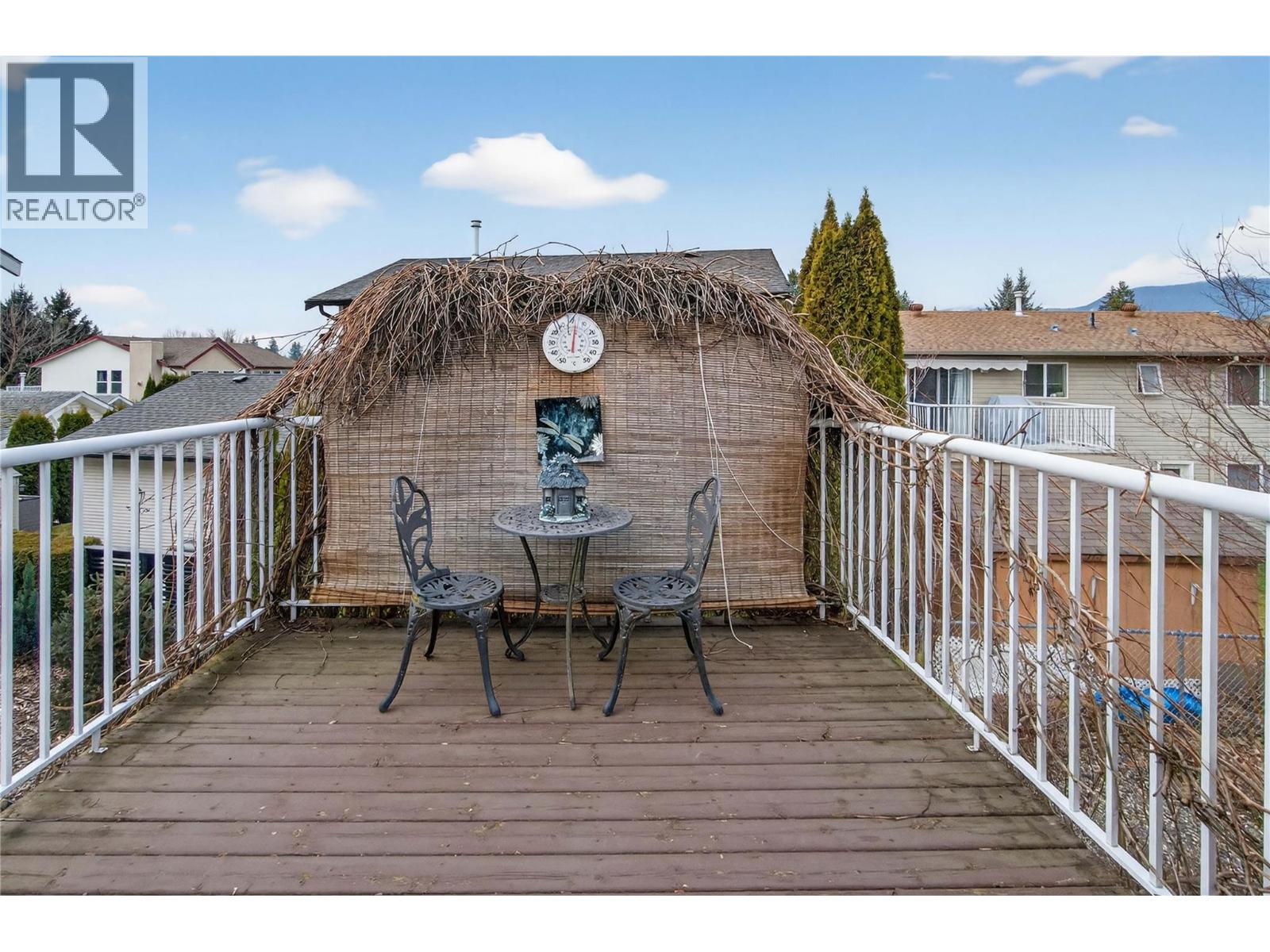 4 801 20th Street Northeast, Salmon Arm