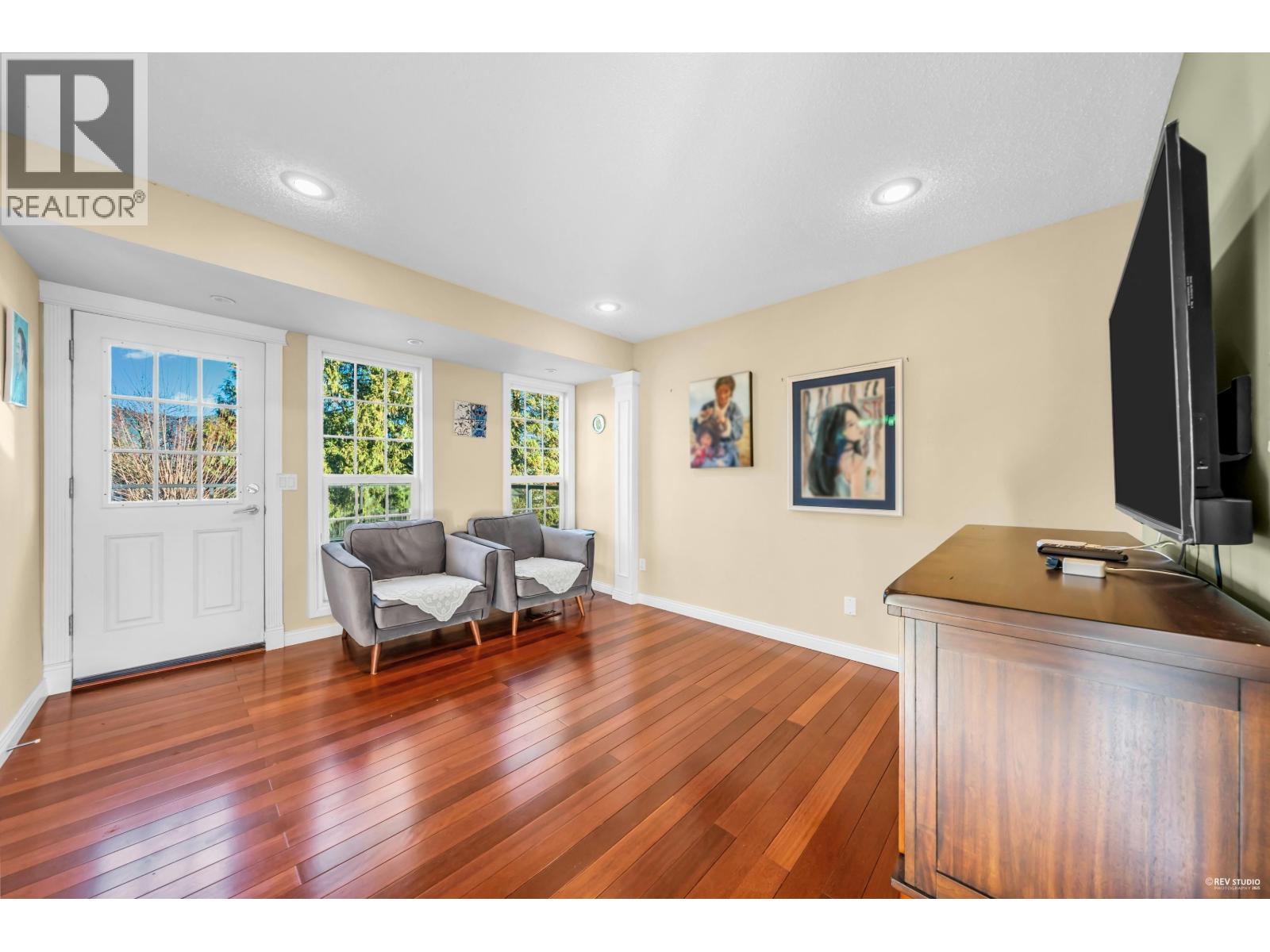 2731 DAYBREAK AVENUE, Coquitlam