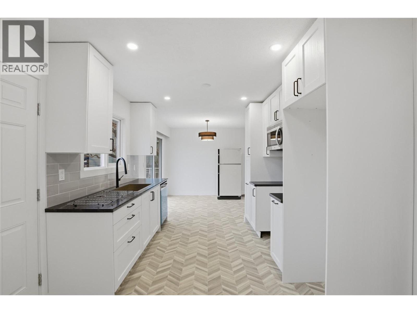 1140 Lethbridge Avenue, Kamloops