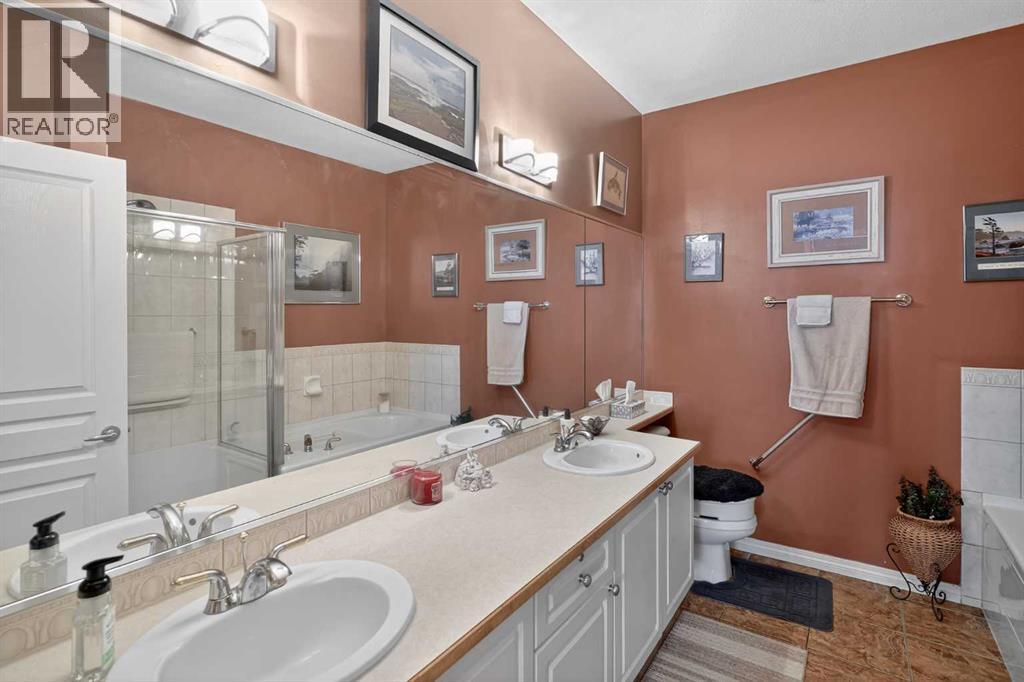 Single Family House for Sale in   Lake Fraser Court SE Lake Bonavista Calgary 