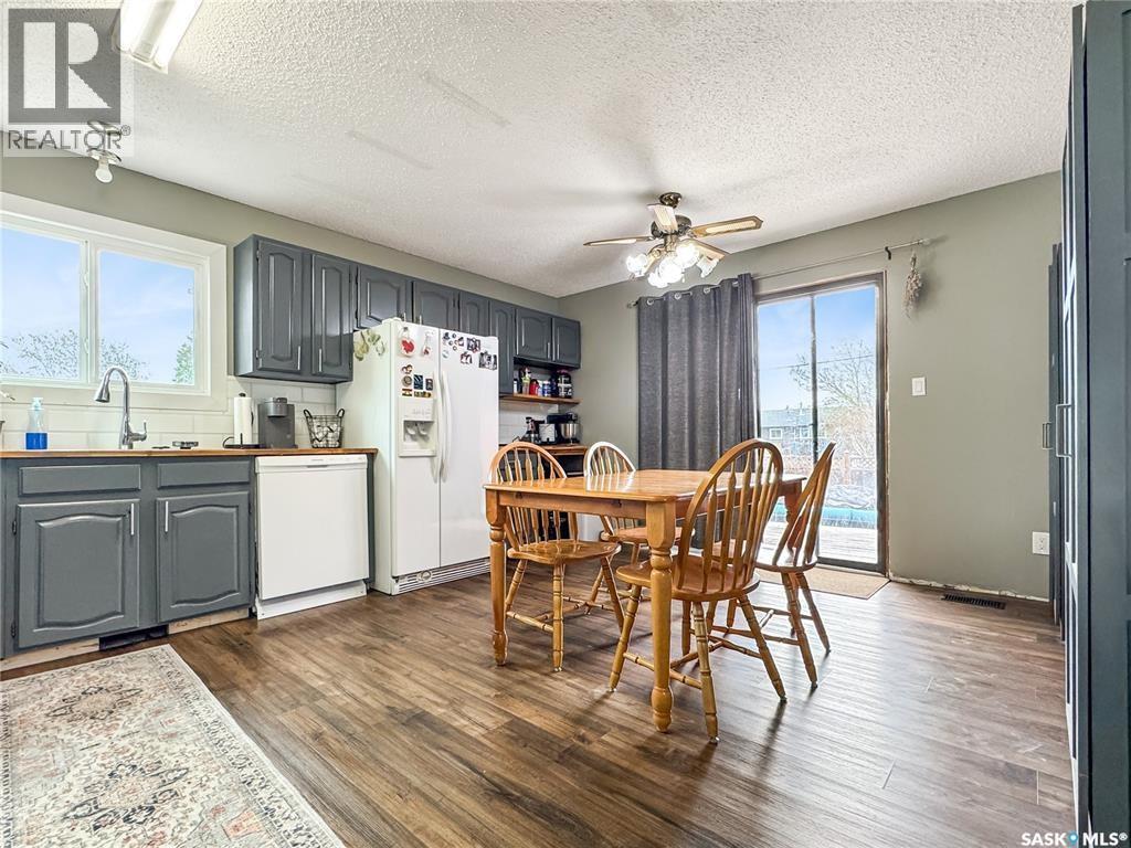 321 Arthur STREET - Photo 4 of 23, Cut Knife, Saskatchewan