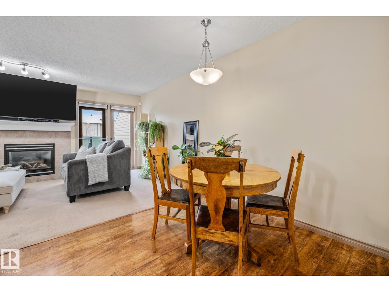 #7 15 WOODSMERE CL, Fort Saskatchewan