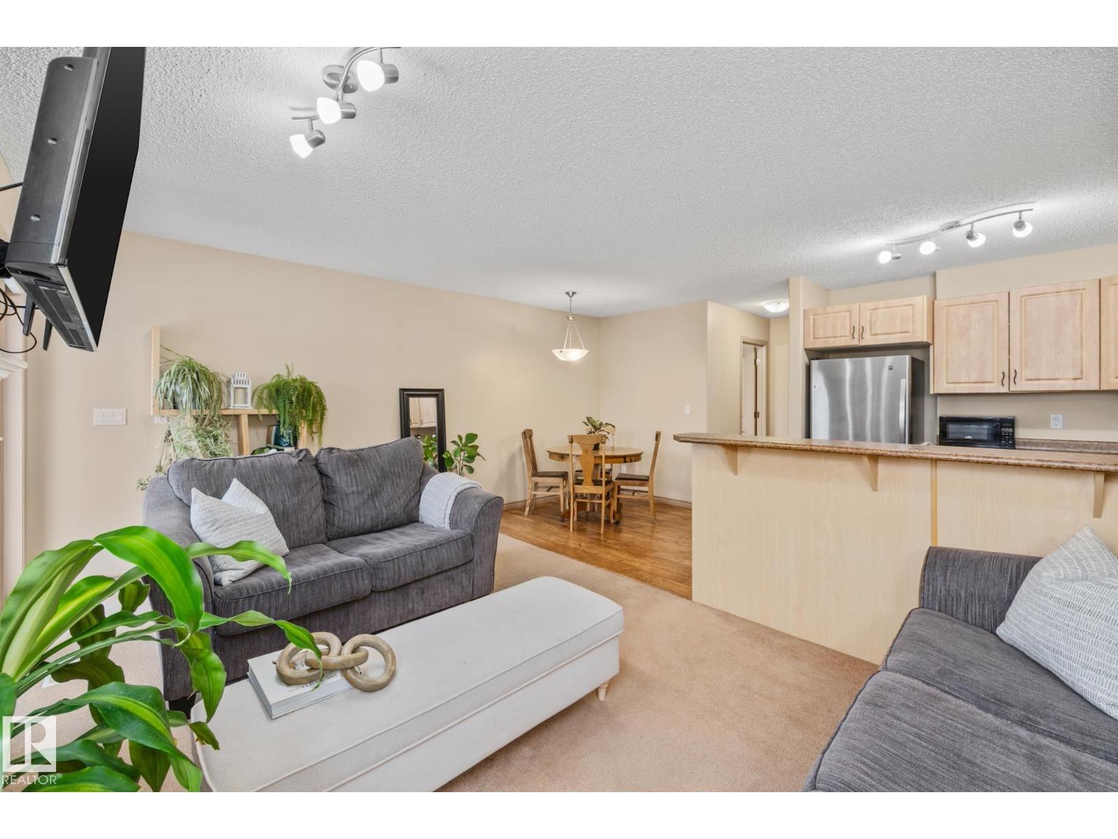 #7 15 WOODSMERE CL, Fort Saskatchewan