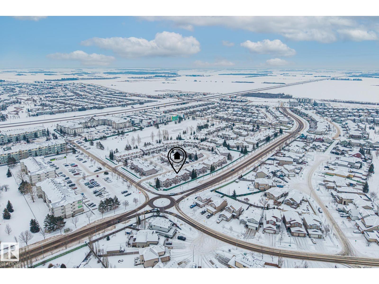 #7 15 WOODSMERE CL, Fort Saskatchewan