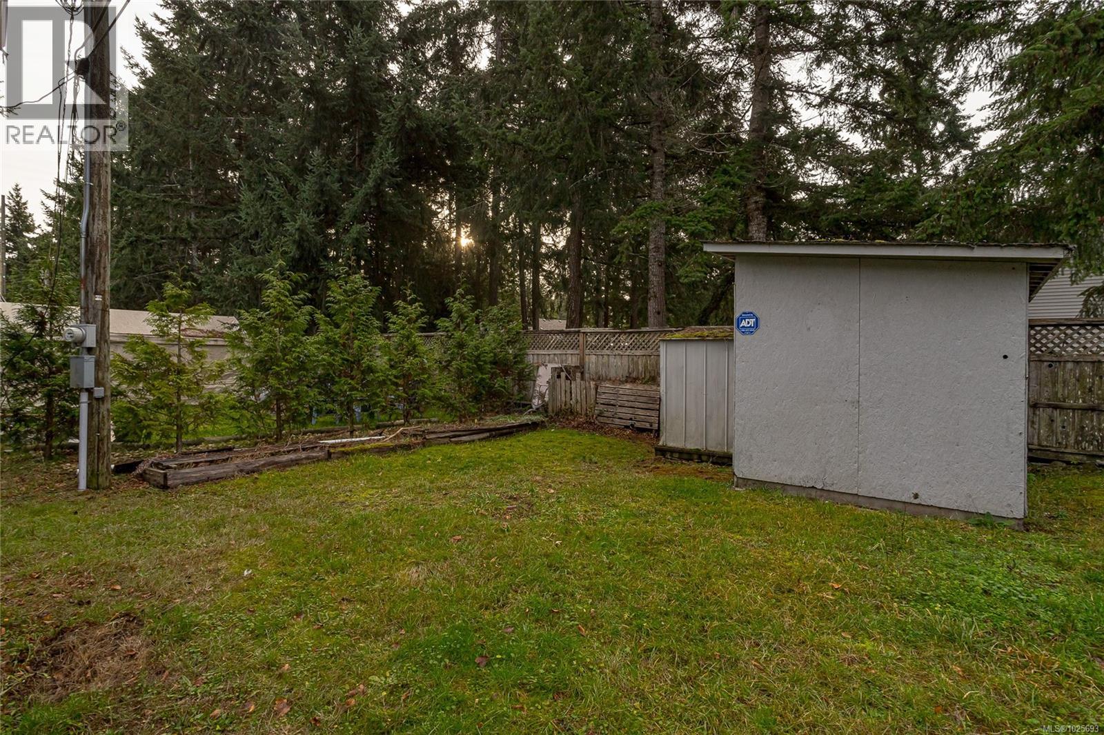 #2 161 Horne Lake Rd - 18