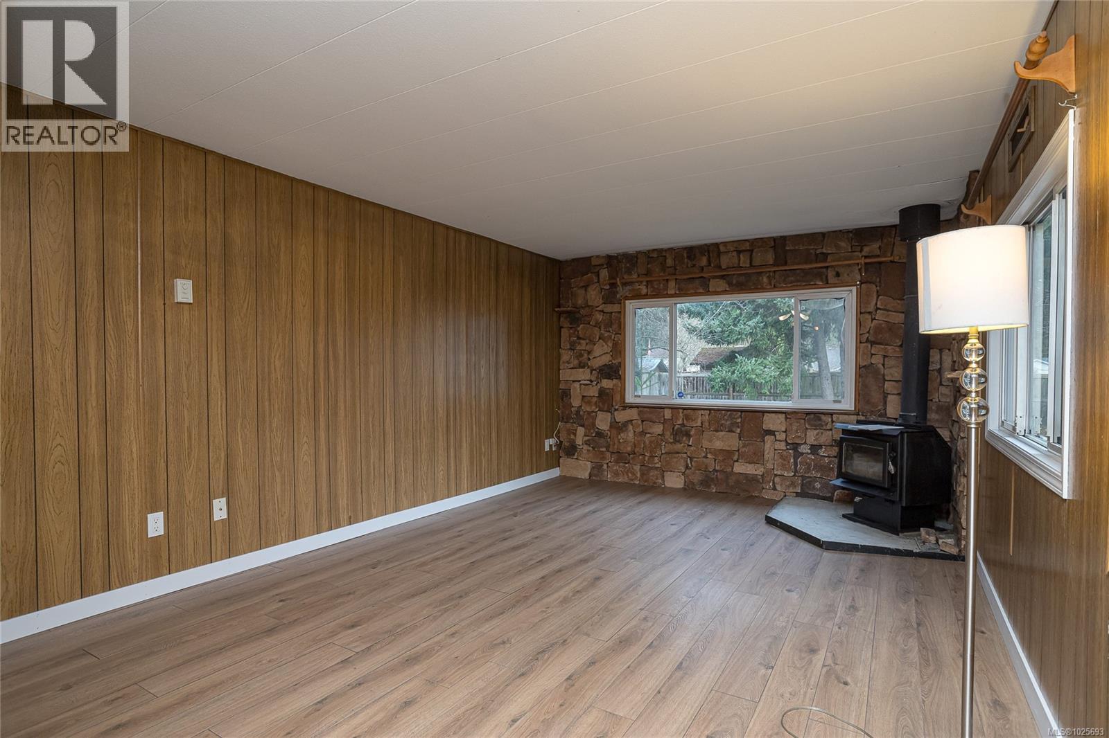 #2 161 HORNE LAKE RD - 4