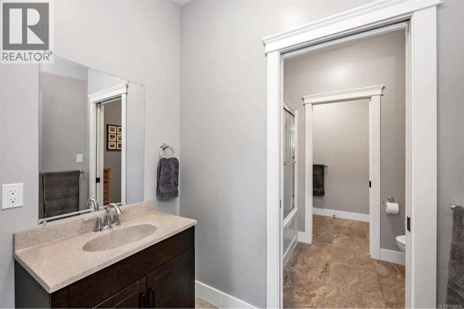 2619 Warmland Pl, Shawnigan Lake