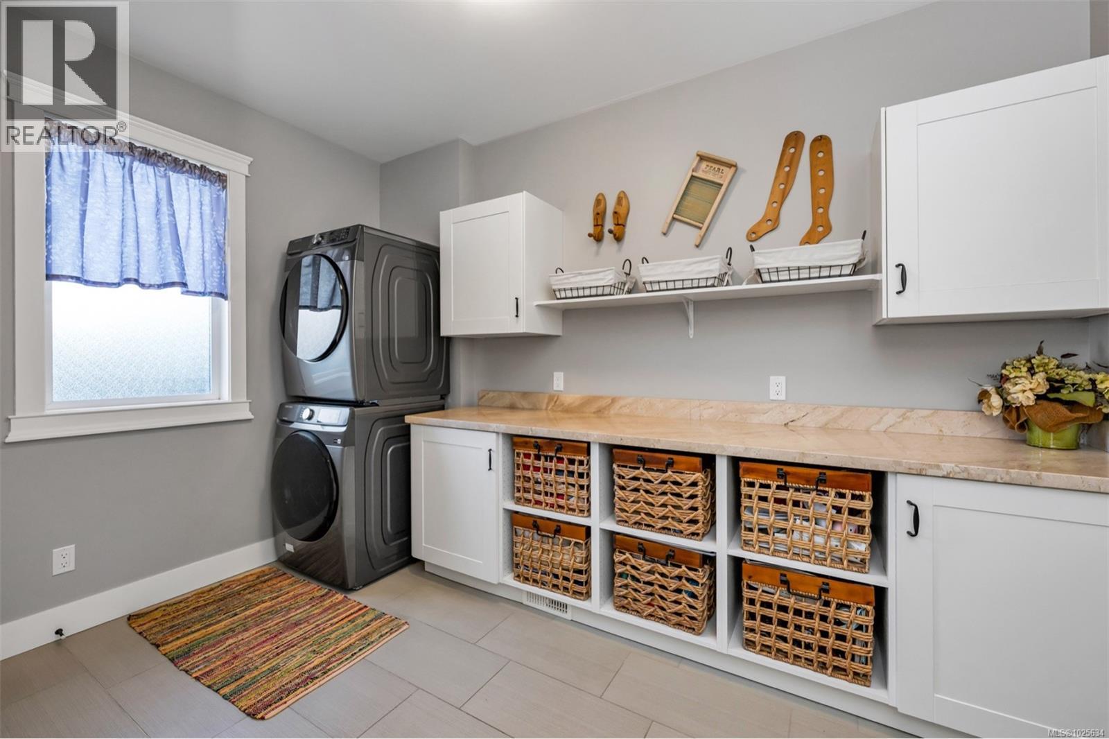 2619 Warmland Pl, Shawnigan Lake