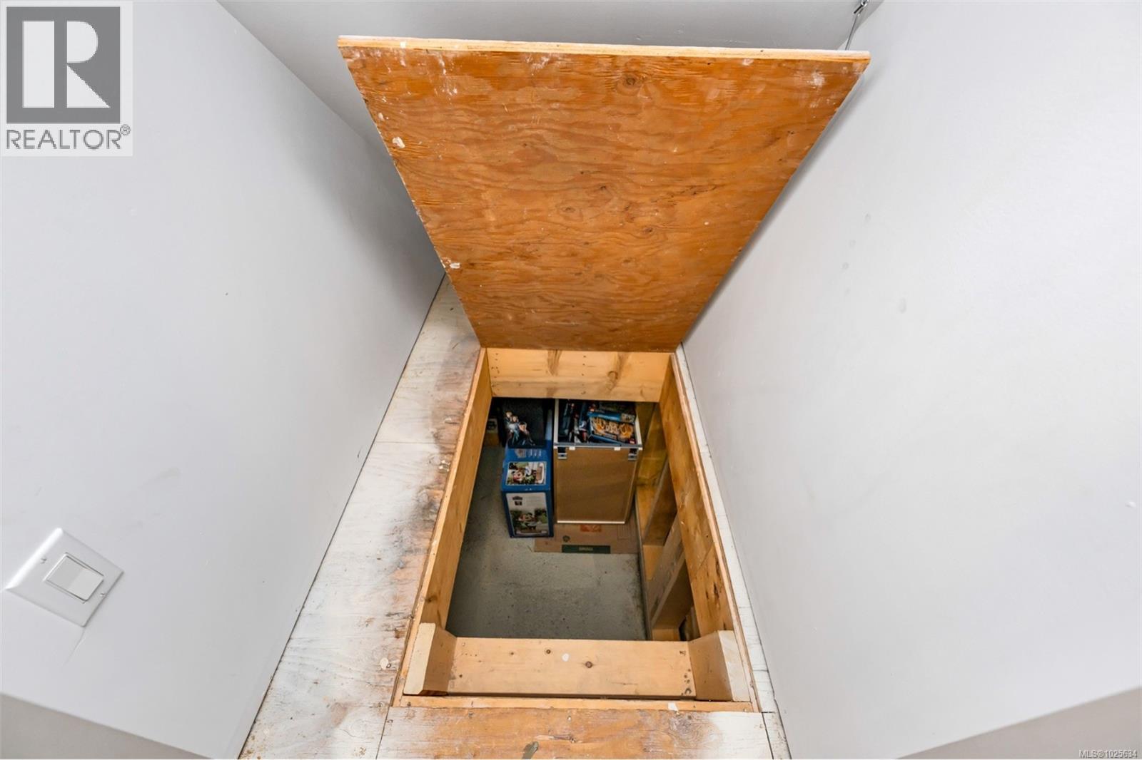 2619 Warmland Pl, Shawnigan Lake