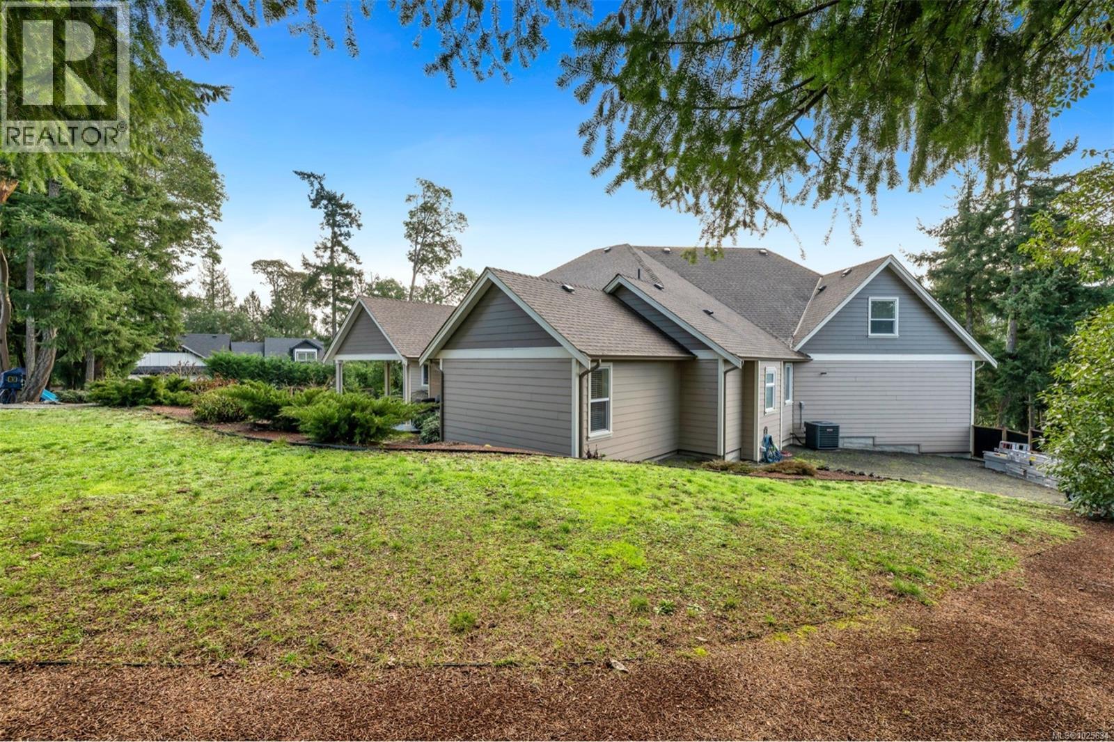 2619 Warmland Pl, Shawnigan Lake