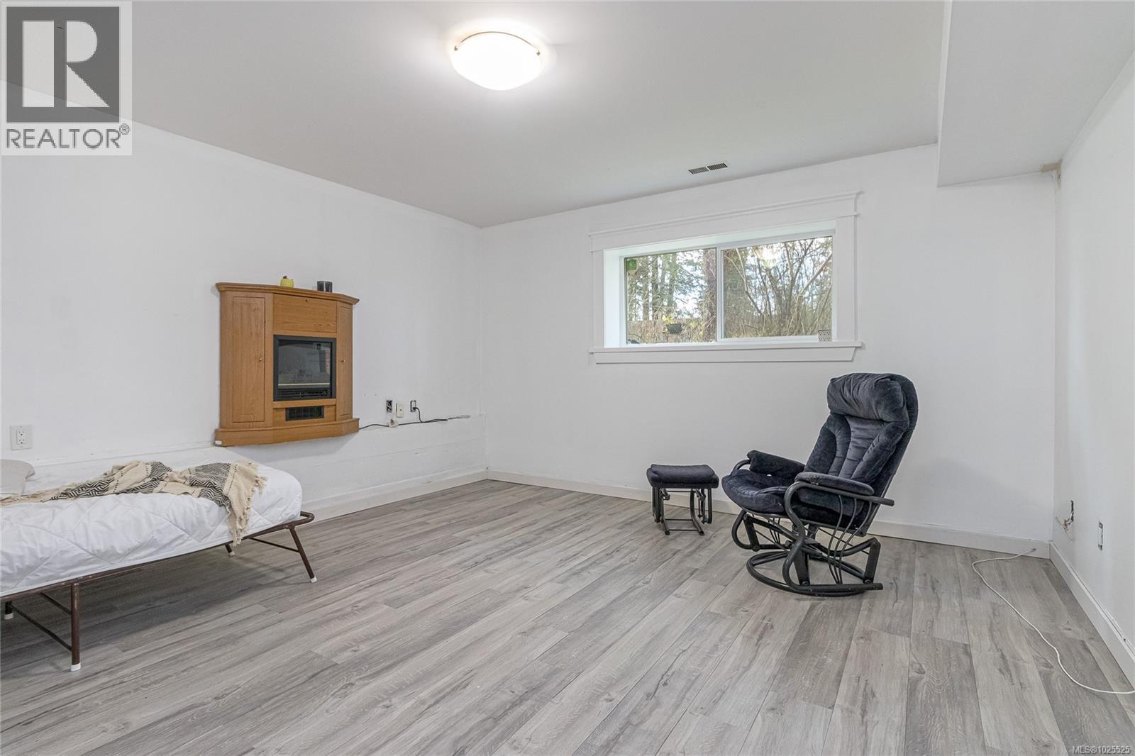 2560 TIESU Rd - 16