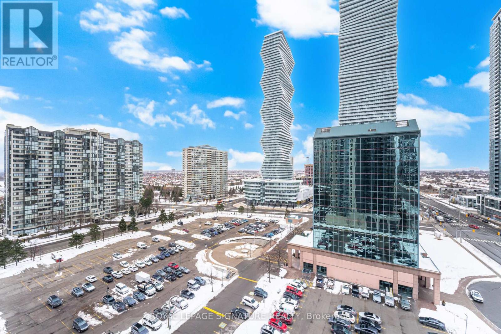 #1402 330 BURNHAMTHORPE ROAD W - 37