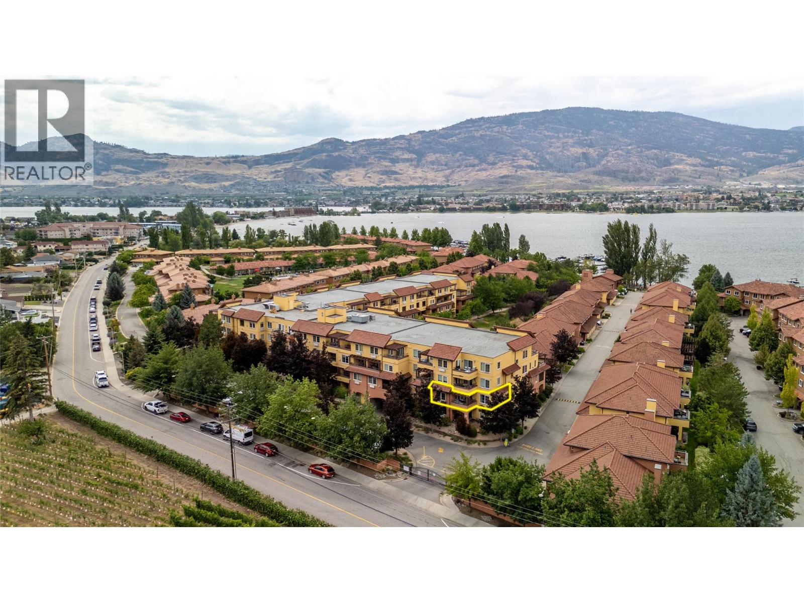 7600 Cottonwood Drive Unit# 202, Osoyoos