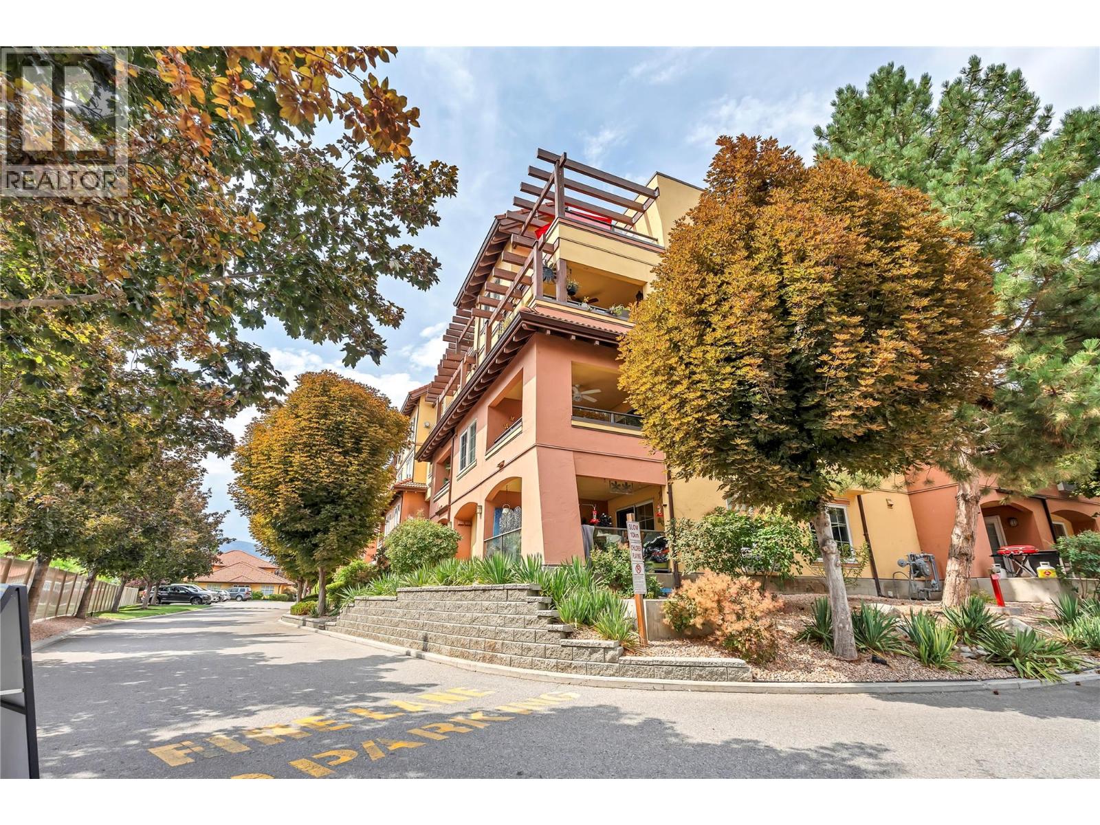 7600 Cottonwood Drive Unit# 202, Osoyoos