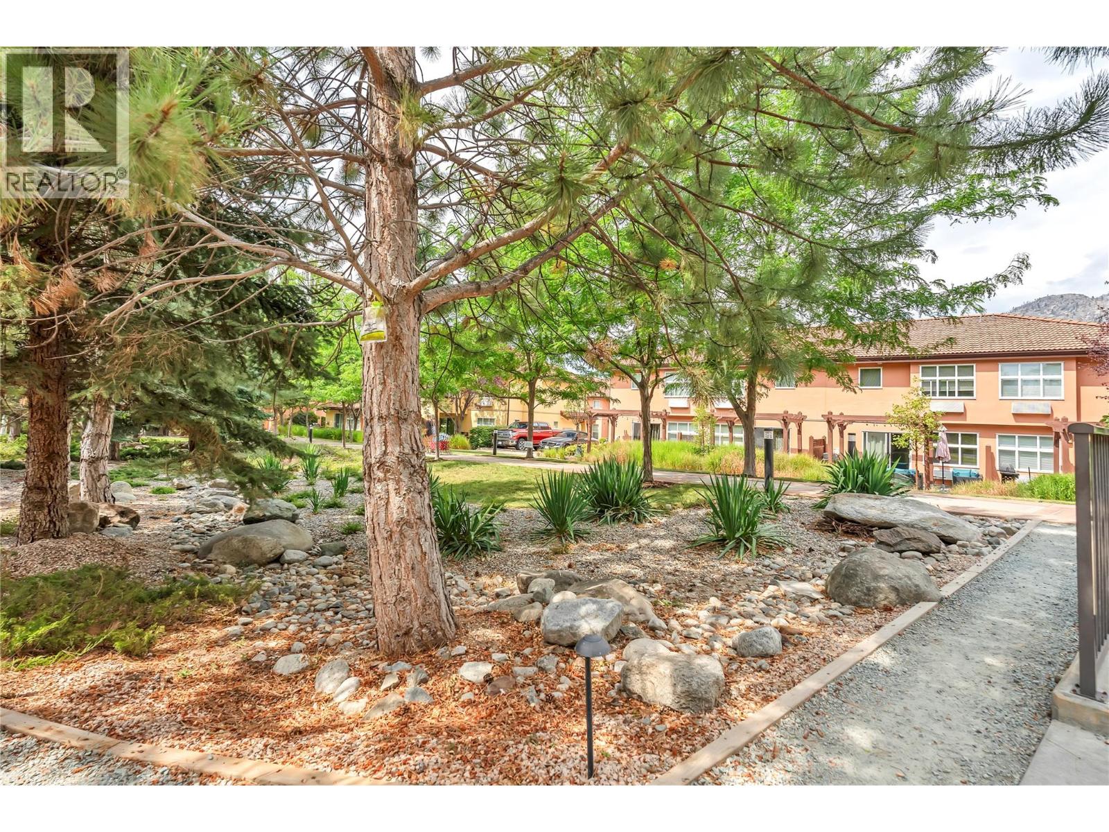 7600 Cottonwood Drive Unit# 202, Osoyoos