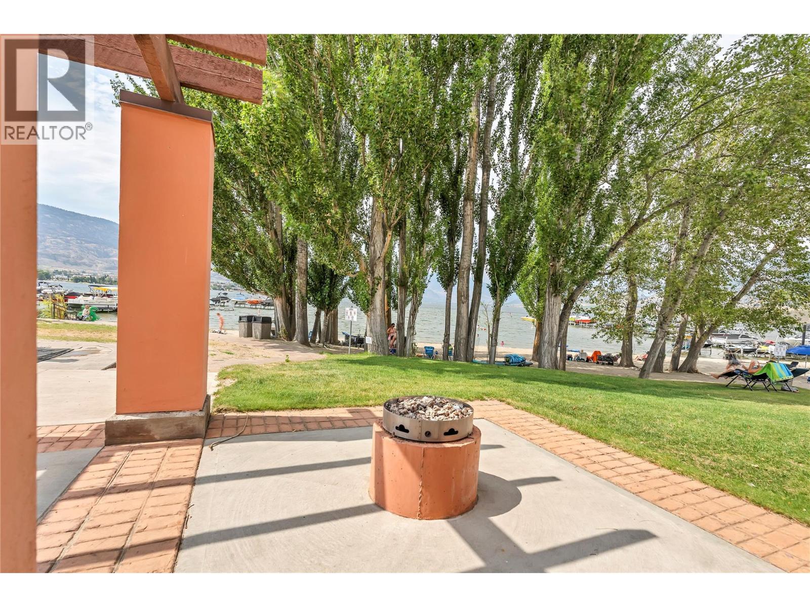 7600 Cottonwood Drive Unit# 202, Osoyoos