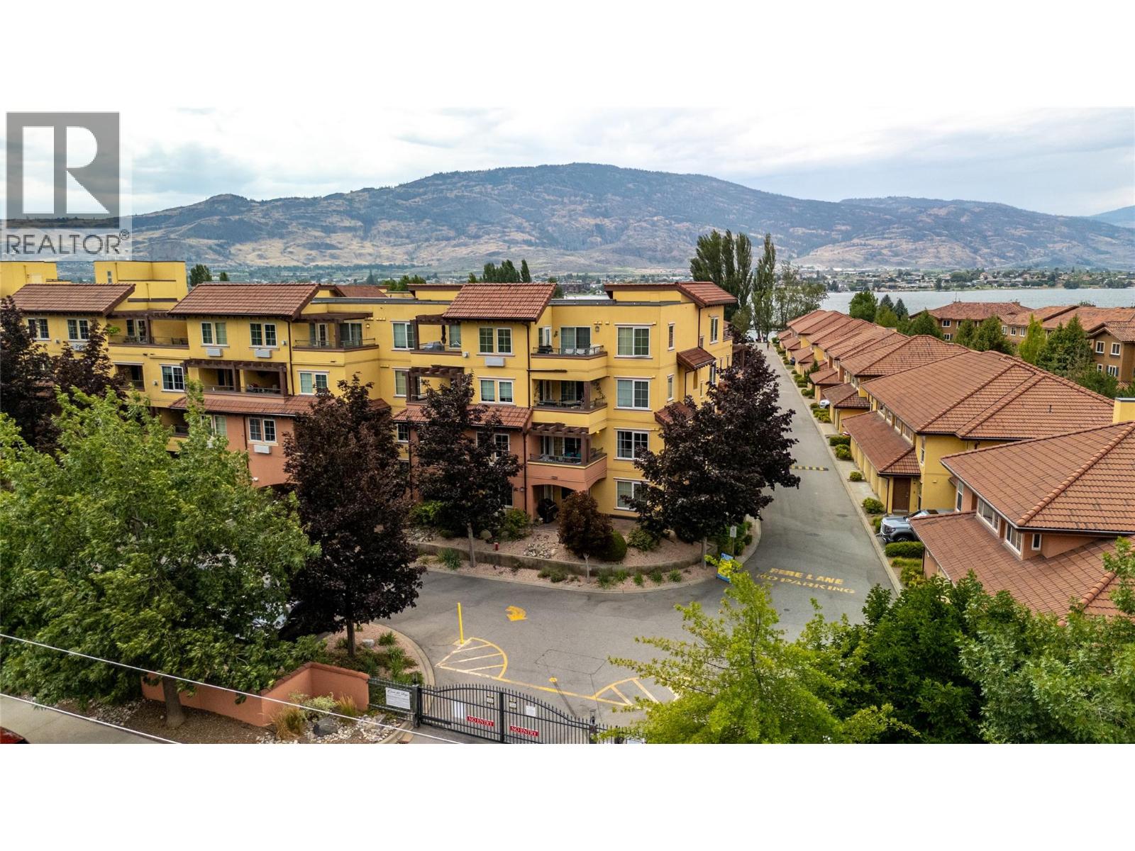 7600 Cottonwood Drive Unit# 202, Osoyoos