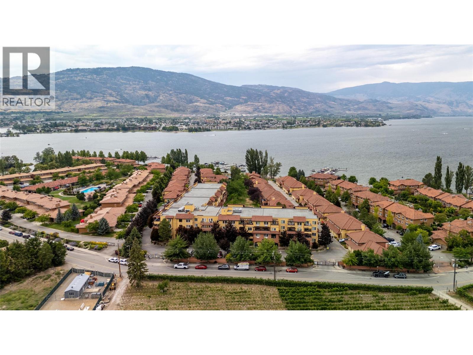 7600 Cottonwood Drive Unit# 202, Osoyoos