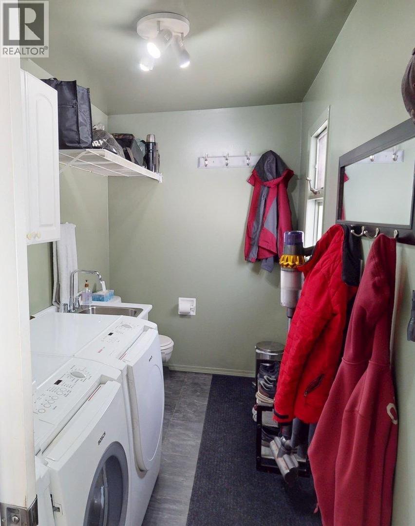 771 FERGUSON CRESCENT - 13