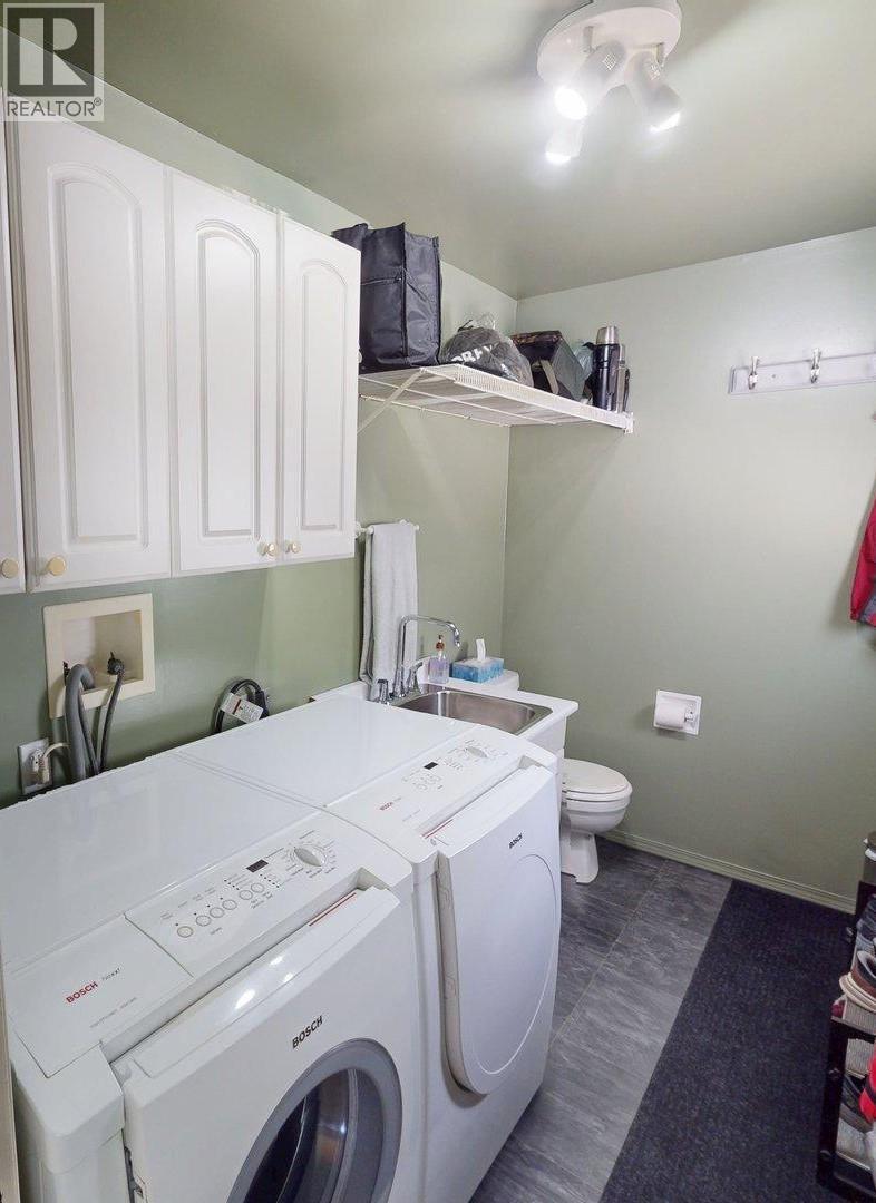 771 FERGUSON CRESCENT - 14