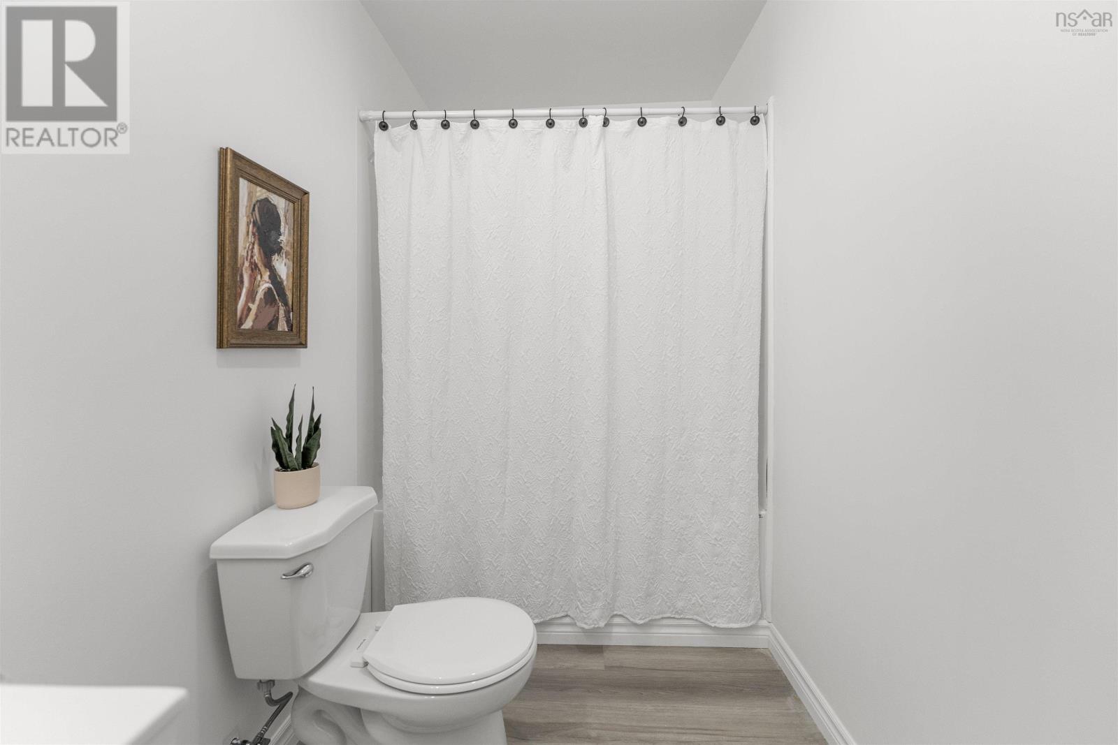 Property 18 of 27 of 133/135 Blainedale Drive