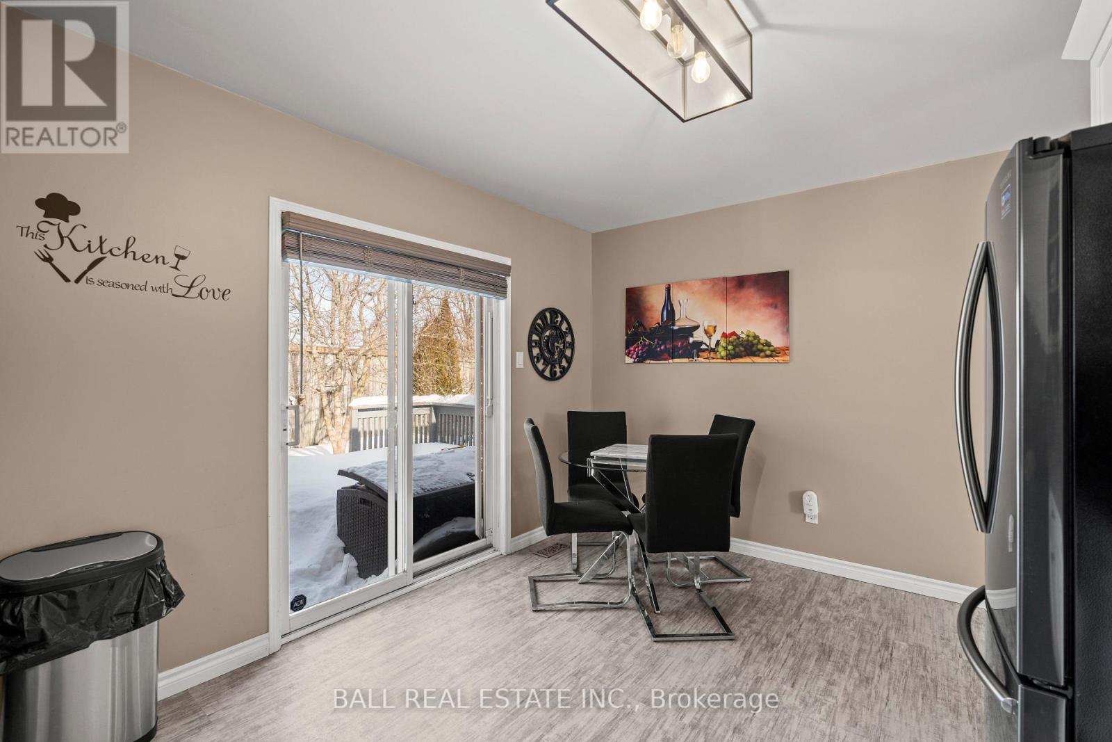 1104 TILLISON AVENUE - 14