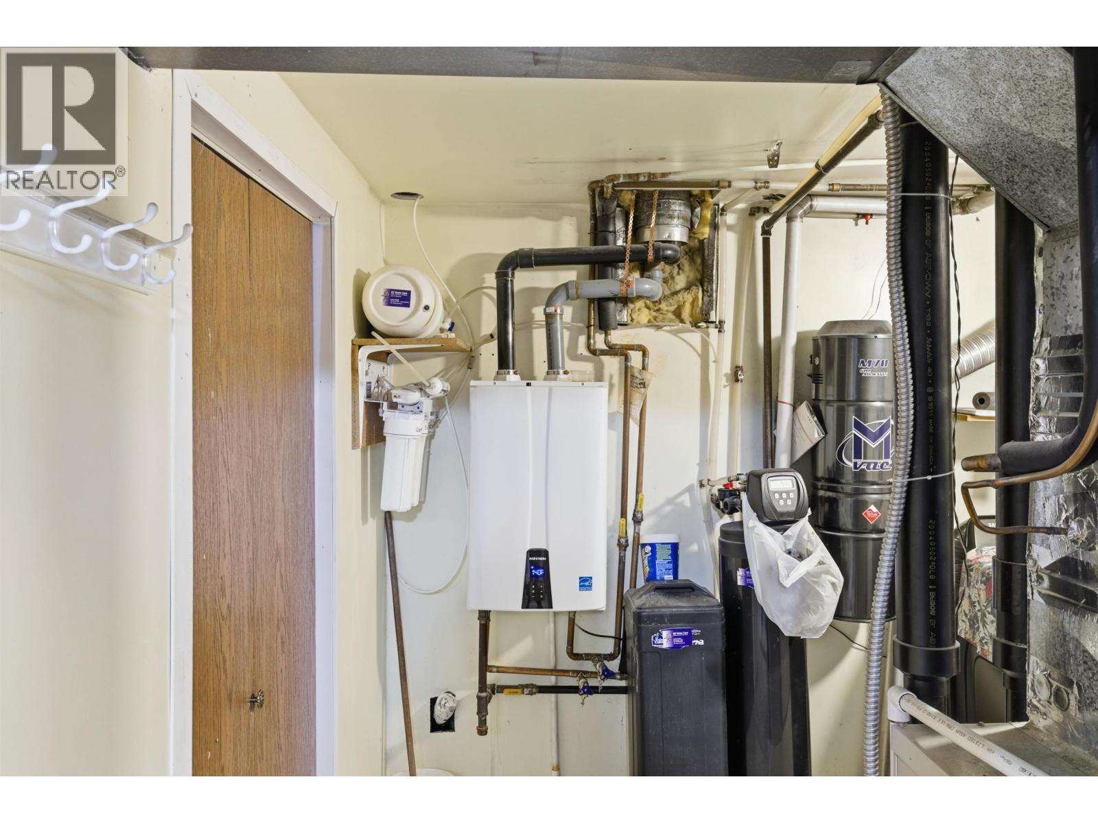 10711 106 STREET - 32