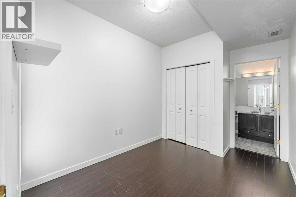 Single Family House for Sale in    Avenue SW Sunalta Calgary 