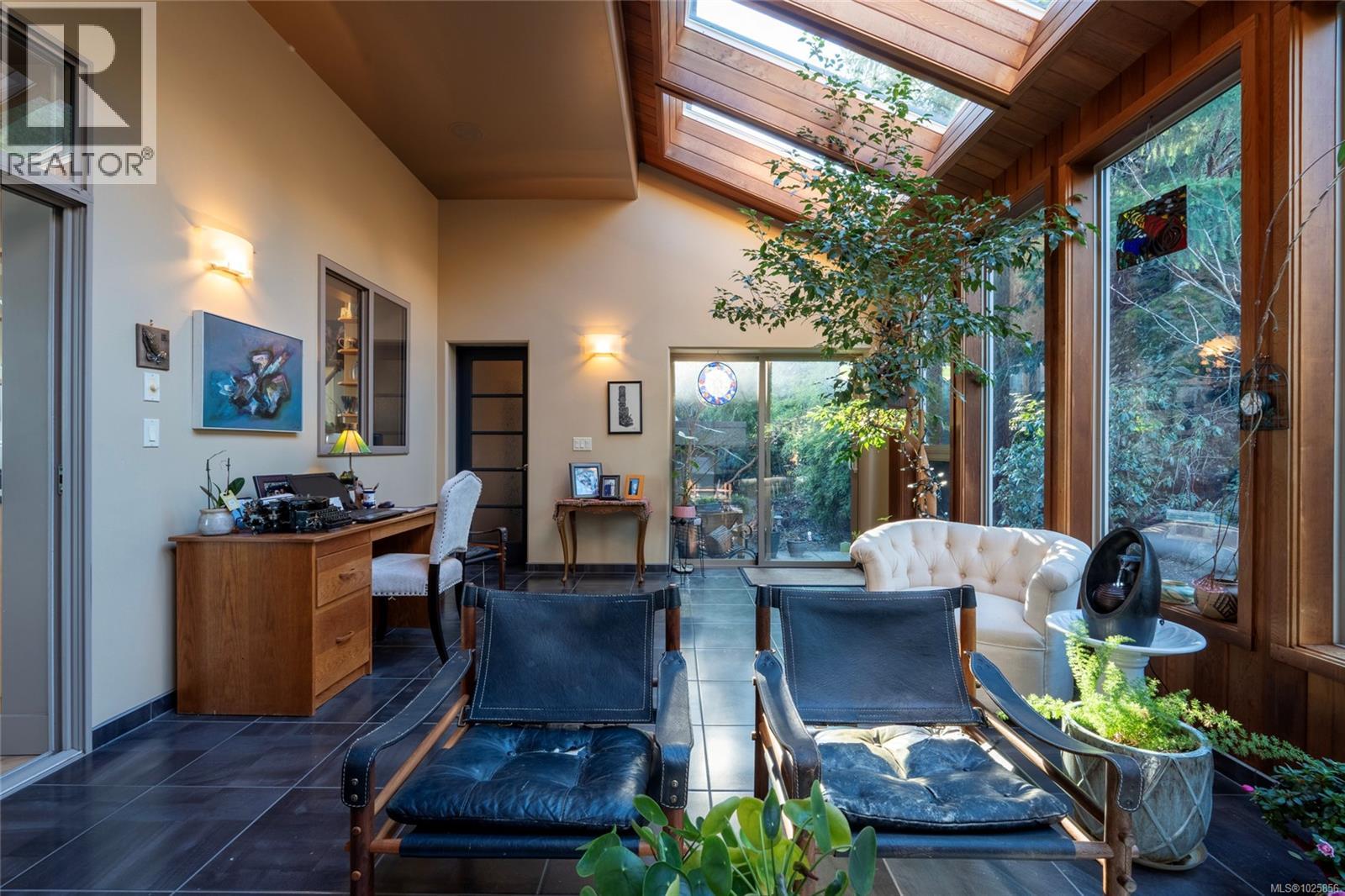 3354 Haida Dr, Colwood